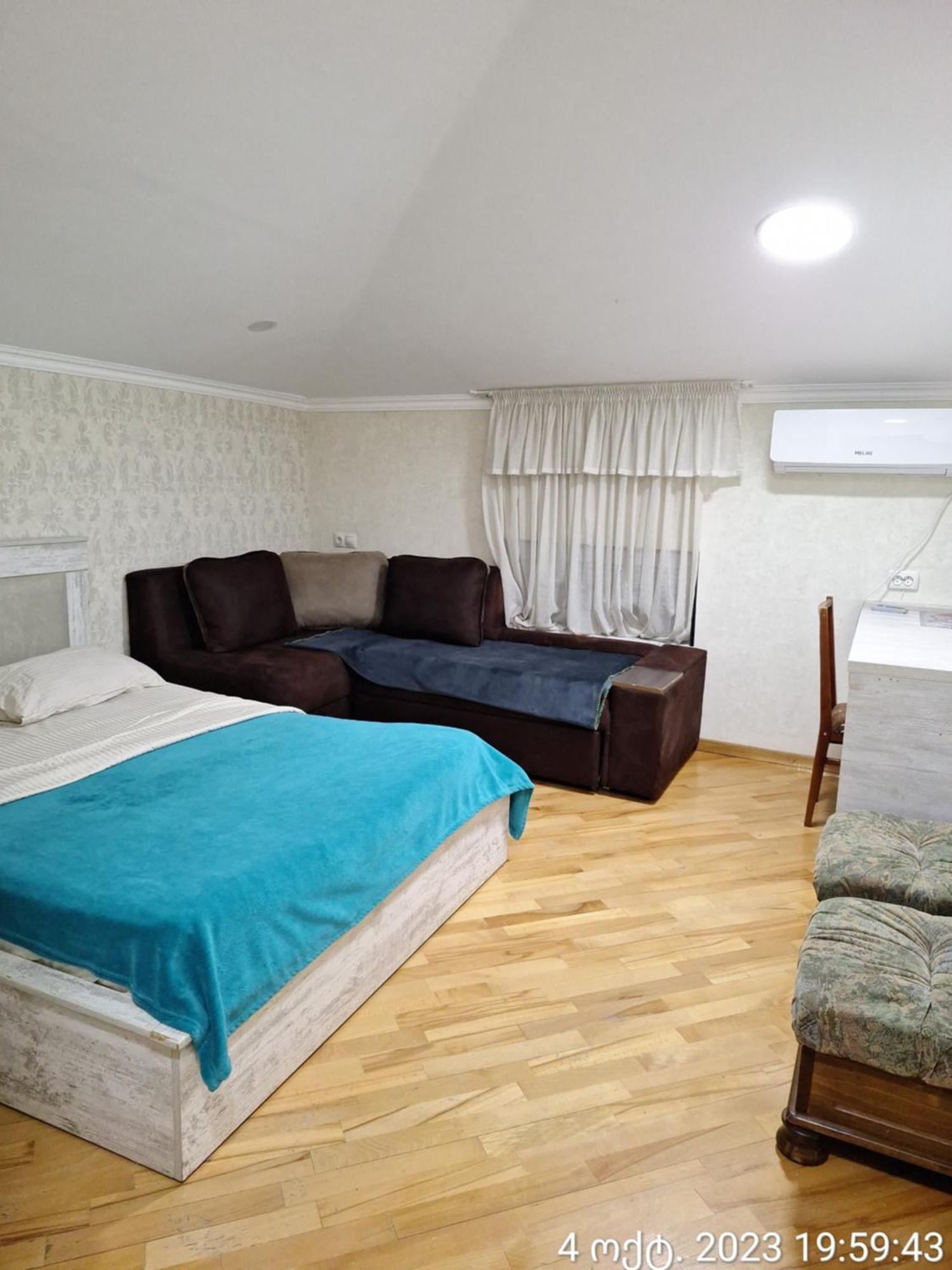 Guest House 15A Kutaisi Exterior photo