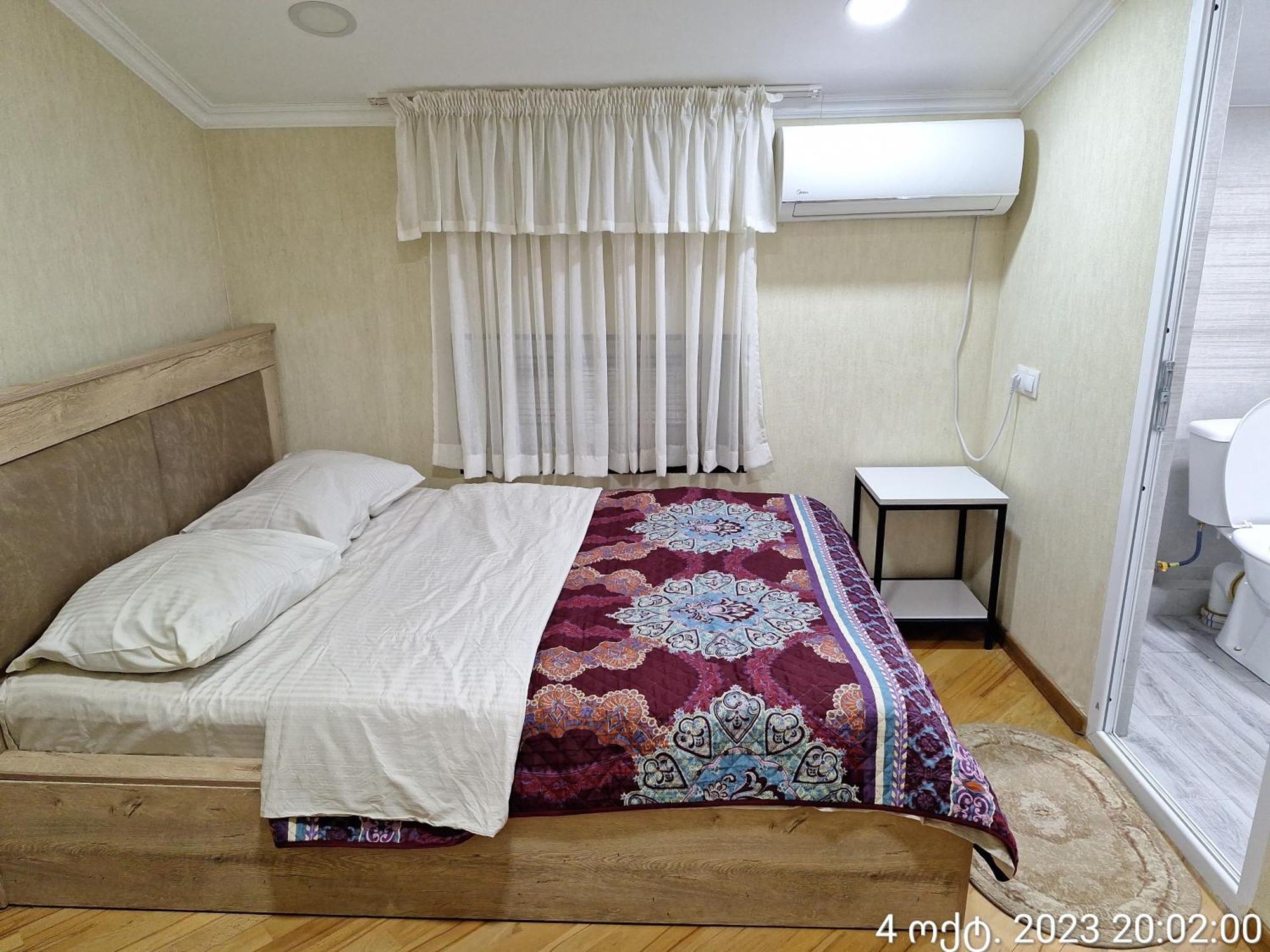 Guest House 15A Kutaisi Exterior photo